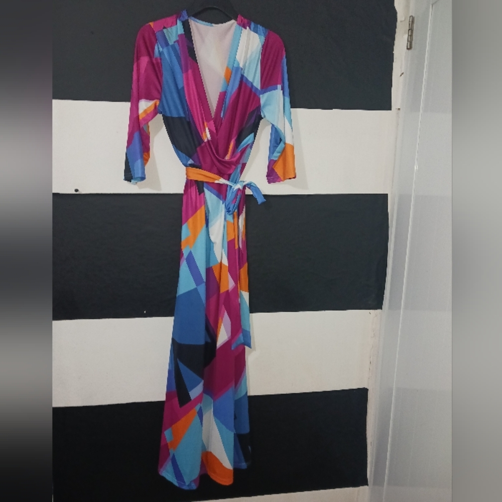 Women Multicolor block tie belted maxi dress - Picture 4 of 13